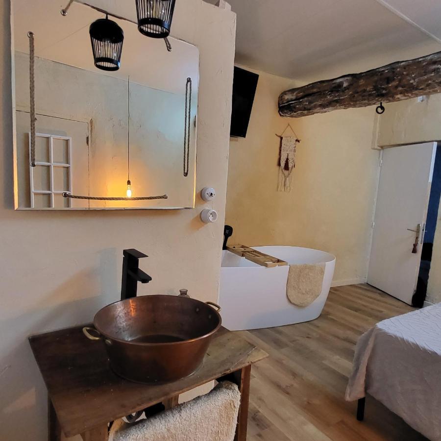 Chambre D'Hotes Gard Meynes Exterior foto